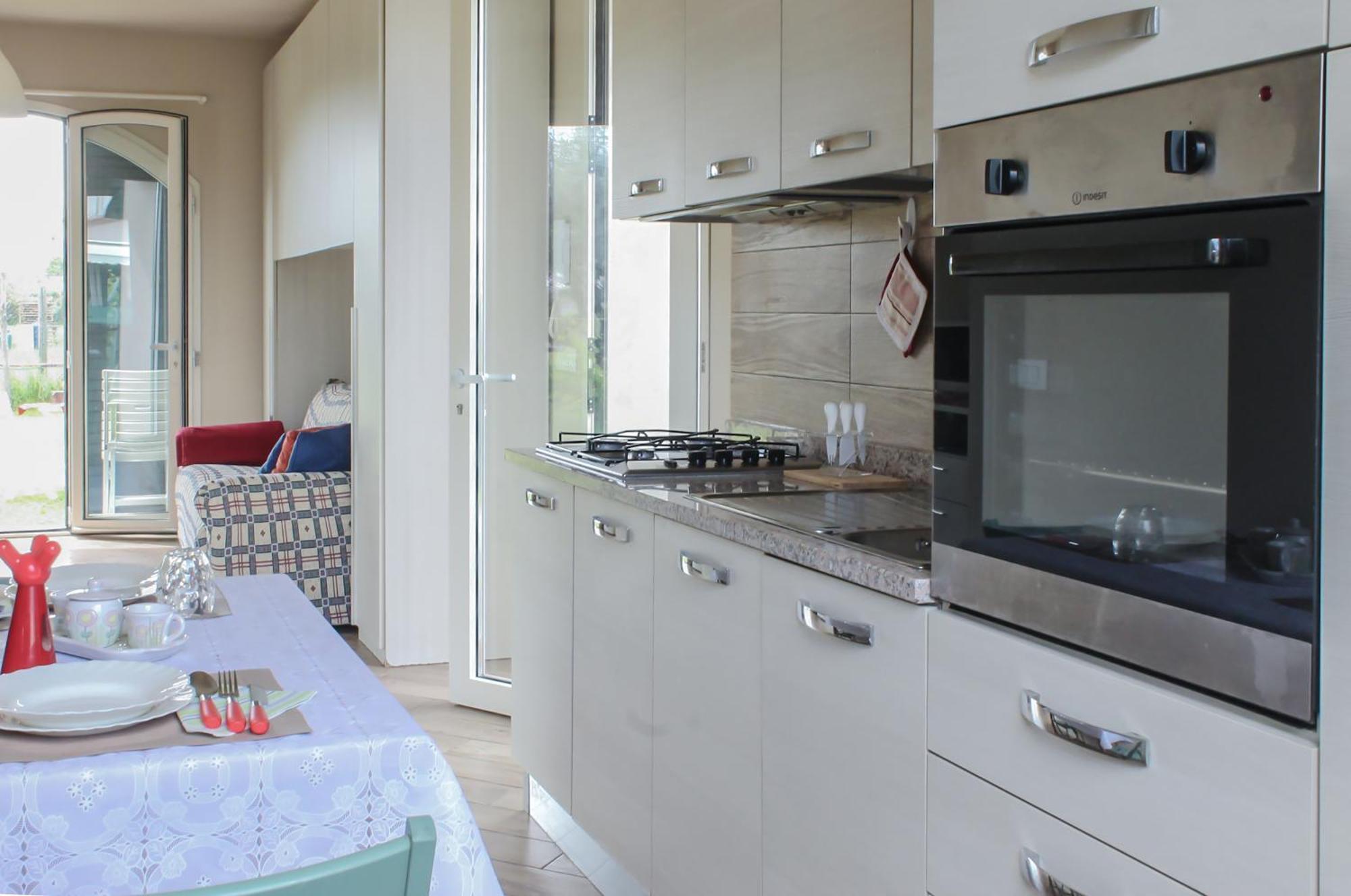 Modern Home With Private Parking Near The Station! Lucca Exterior photo